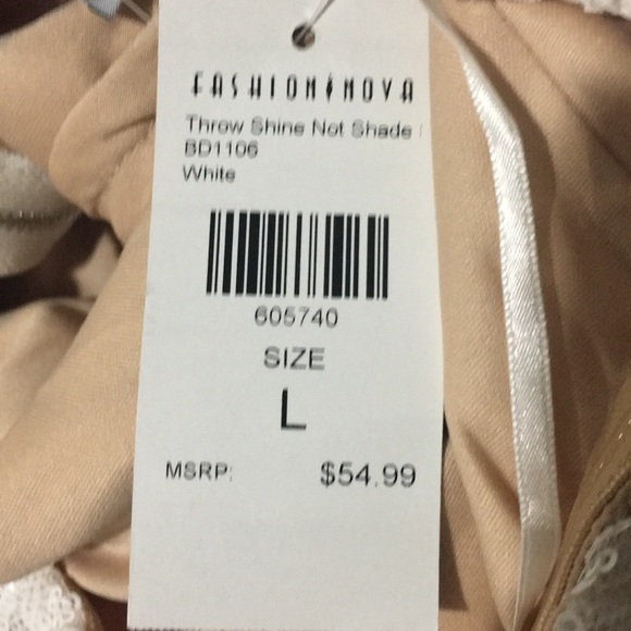 Dress - Picture 4 of 4